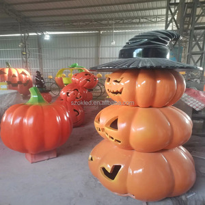 Peut être illuminé et décoré avec des têtes de citrouille lisses et lumineuses Décor personnalisable <span class=keywords><strong>sculpture</strong></span> en résine de fibre de verre