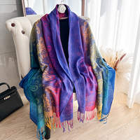 2025 nouveau hiver mode géométrique arc-en-ciel multicolore luxe Polyester femmes longue Durable et multifonction écharpe châle