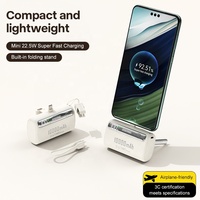 Power Bank Mini Portabel 2026 Pengisi Daya Cepat dengan Konektor USB-C Terintegrasi, Perlengkapan Perjalanan Esensial untuk iPhone17