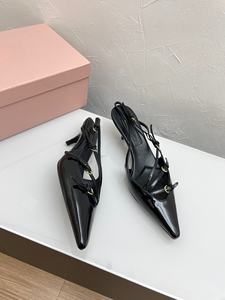 Nuevos zapatos de fiesta de diseñador, lujosos, de cuero, para mujer, bonitos y cómodos, con punta en pico y suela plana, ideales para uso casual al aire libre. - Product Image 3