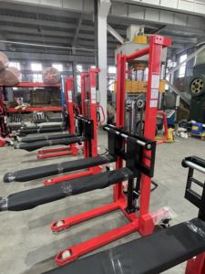 CE認証取得済み HELI スタッカー 3m ハンドパレットスタッカー <span class=keywords><strong>1.0T</strong></span> 1.5T 2.0T 手動スタッカー パレットリフター - Product Image 5