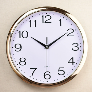 שעון קיר לוגו מעוצב עם 12 אינץ 'עם כיסוי זכוכית ממוסגר מפלסטיק פשוט - Product Image 4