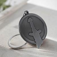 Porte-clés personnalisés en gros, en alliage de zinc plaqué argent, design de poignée d'épée, simple face, cadeau