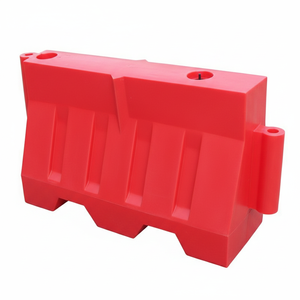 Barrière routière - Rouge 120 x 80 x 50 cm Remplissable d'eau PPC YB120X80X50 KRMZ Ileritraffic 16kg Température de fonctionnement -20°C à +60°C - Product Image 2