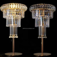 L44 Supports en métal or argent de haute qualité Arrangement d'accessoires de mariage Centres de table les plus populaires Support à fleurs pour la décoration