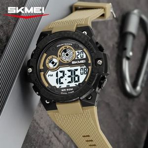 นาฬิกา SKMEI รุ่น 2337 ระบบ 12/24 ชั่วโมง นาฬิกาจับเวลา กันน้ำ สำหรับผู้ชาย พร้อมไฟส่องหลัง จอแสดงผล LED ดิจิตอล นาฬิกาปลุก นาฬิกาข้อมือ - Product Image 2