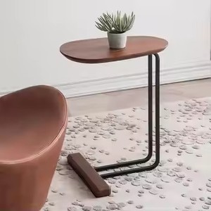Mesa auxiliar moderna de metal y madera natural para el hogar con lado de sofá de café sólido en forma de <span class=keywords><strong>C</strong></span> para sala de estar muebles de nuevo diseño - Product Image 3