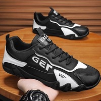 Nouvelles chaussures d'automne pour hommes avec matériau de sport respirant. Convient aux hommes qui travaillent dans la construction