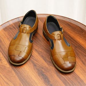 Chaussures en cuir pour hommes, style britannique, décontractées et professionnelles, à semelle épaisse, en cuir véritable, nouvelle collection, très tendance, pour hommes à la mode. - Product Image 3