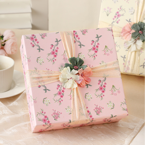 Journée des enseignants et boîte élégante Eift pour filles-Cadeau cosmétique rouge à lèvres avec couvercle, livraison en H - Product Image 1