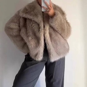 Manteau en fourrure pour femme personnalisé par le fabricant, élégant, décontracté, ample, à revers, surdimensionné, chaud pour l'hiver - Product Image 1