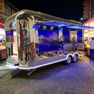 รถพ่วงจัดเลี้ยงแบบกระจกเงาทรงโค้งพร้อมหลังคาสีน้ำเงินเรืองแสง เหมาะสำหรับธุรกิจกาแฟและอาหารจานด่วน - Product Image 2