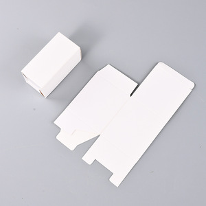 Scatola in Cartone Bianco Riciclabile Personalizzata con Stampa, Confezione Regalo Rigida di Lusso per Candele e Cornici Fotografiche con Logo - Product Image 3