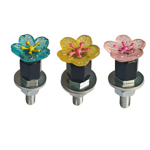 Tornillos florales para matrícula, diseño de flores amarillas y rosas, para marco de matrícula trasero de motocicleta, kit decorativo - Product Image 2