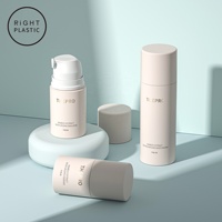 Bouteilles d'emballage vides en plastique sans air RiGHT PLASTIC FVB Model Cheap 30ml 50ml 100ml pour lotion cosmétique