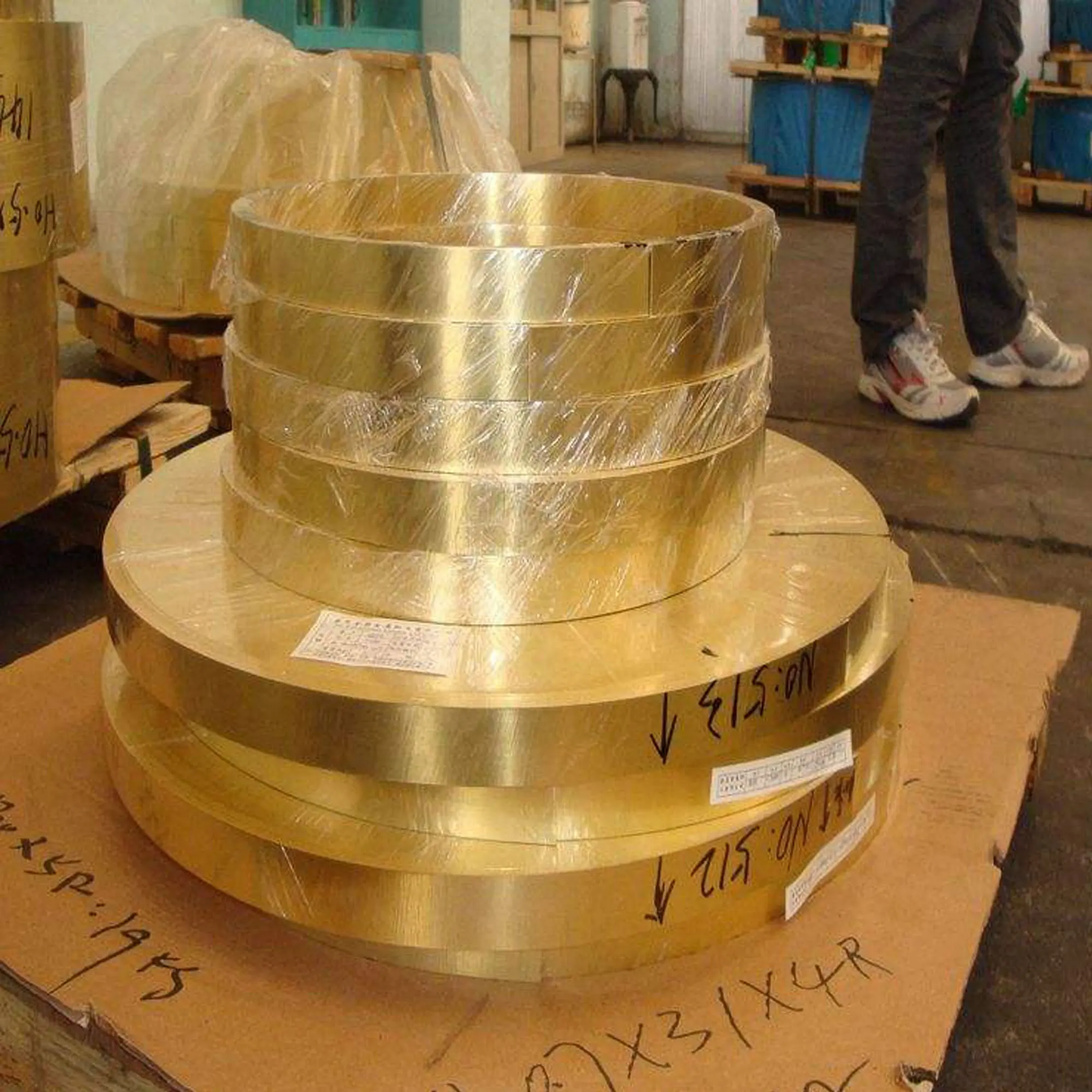 Wholesale of C2680 brass strip in stock brass coil strip for hardware stamping