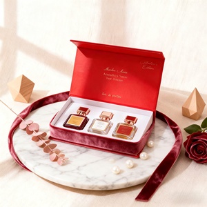 <span class=keywords><strong>Set</strong></span> di <span class=keywords><strong>Profumi</strong></span> Spray per <span class=keywords><strong>Donna</strong></span> Bestseller - Fragranza Intensa Premium, Lunga Durata Portatile, Regalo di Natale Vendita all'Ingrosso - Product Image 4