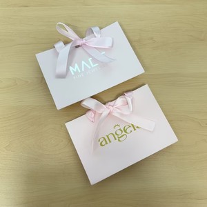 Wholesale Silver Hot Stamping Logo Pink Paper Bag, Custom Satin <b>Bow</b> Tie Handbag for Fine Jewellery Cosmetic <b>Gift</b> Packaging - Product Image 5