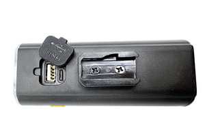 Nueva <span class=keywords><strong>Luz</strong></span> de <span class=keywords><strong>bicicleta</strong></span> de Metal 1300 Lumen USB tipo C linterna recargable MTB <span class=keywords><strong>bicicleta</strong></span> de carretera LED faro - Product Image 6