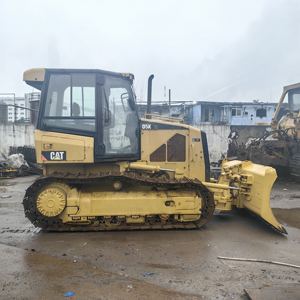 CAT D5K buldoser bekas-beratnya adalah 9408 kg dan konstruksi kecil dan berasal dari Jepang - Product Image 6