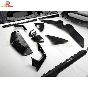 Kits de Conversión de Carrocería de Fibra de Carbono Estilo OEM para Lambo Revuelto, Piezas de Automóvil, Parachoques, Difusor, Faldones Laterales, Cubierta de Espejo - Product Image 3