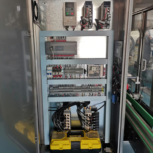 เครื่องบรรจุของเหลวแบบเซอร์โว อุปกรณ์อัตโนมัติ ควบคุมด้วย PLC สำหรับบรรจุน้ำ น้ำมัน น้ำผลไม้ เครื่องสำอาง อาหาร ผงซักฟอก แชมพู โลชั่น - Product Image 3