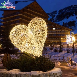 2024 decorazione di nozze all'aperto illuminazione di san valentino ha condotto la lettera di amore luce a forma di cuore motivo ad arco a LED - Product Image 5