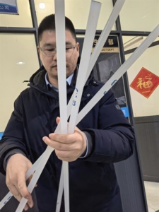 Tùy chỉnh kích thước khác nhau Thông số kỹ thuật Kích thước khác nhau pctfe <span class=keywords><strong>Round</strong></span> <span class=keywords><strong>Bar</strong></span> tinh khiết nhựa trắng pctfe Rod - Product Image 4