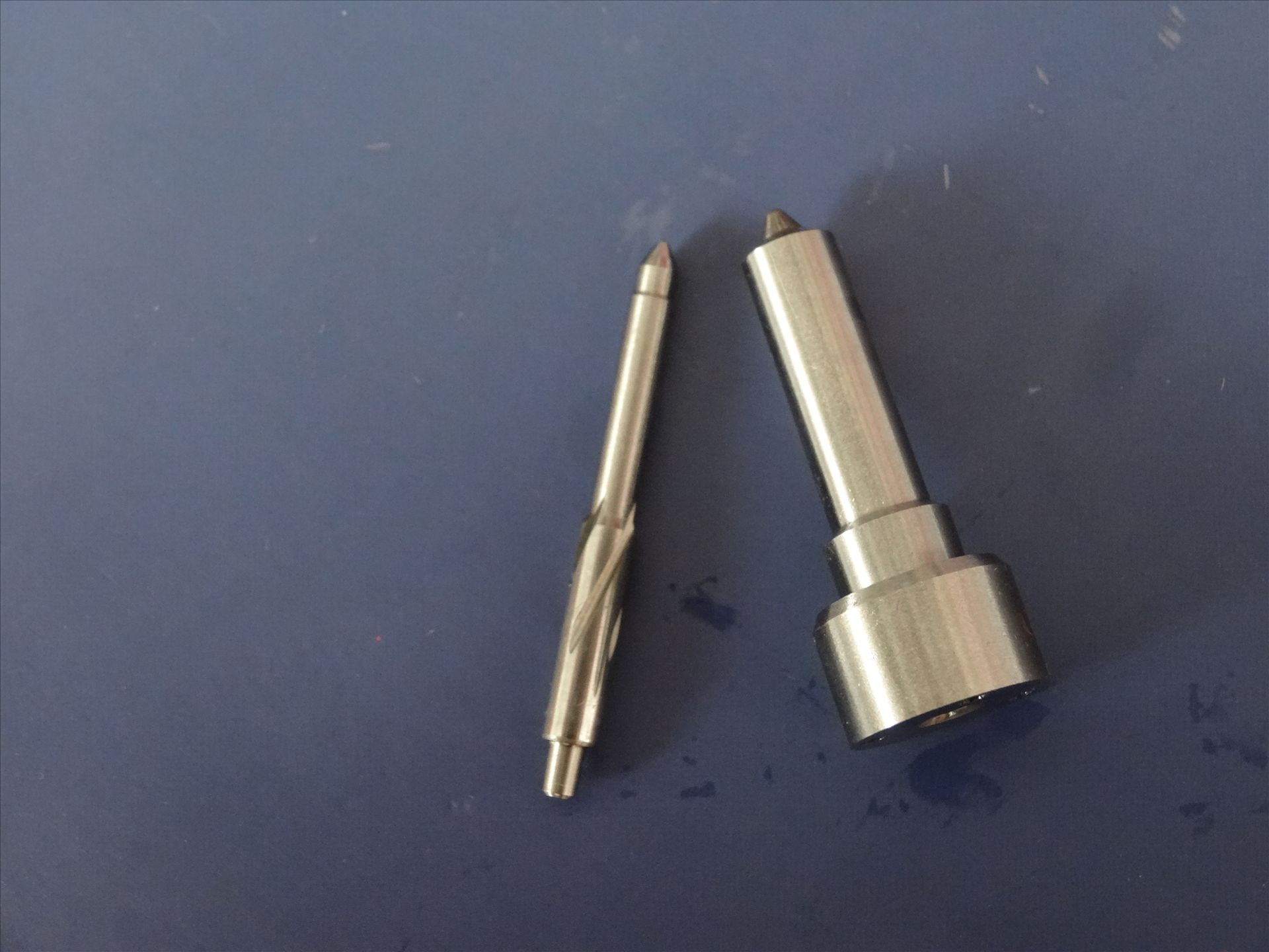 diesel engine injector L131PBA injector nozzle L131 PBA fuel injector spray L131PBA