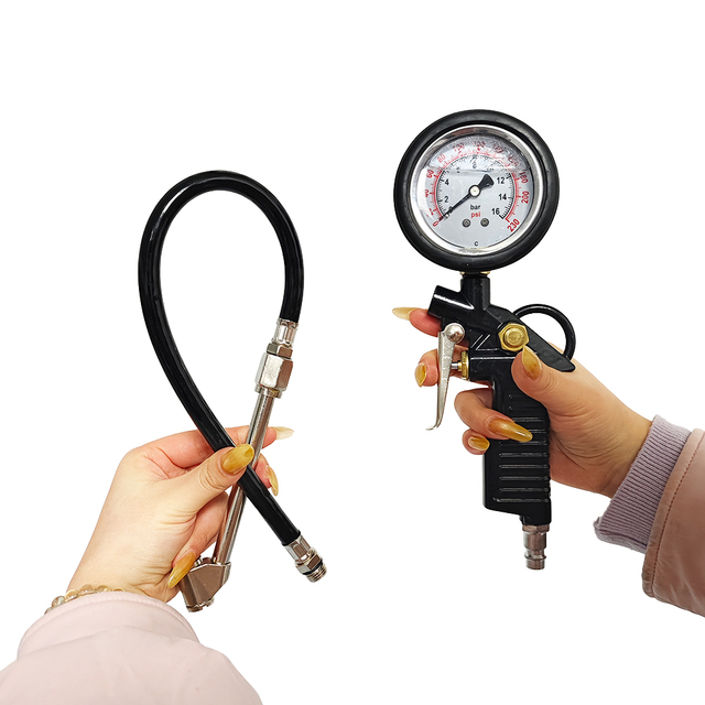 Dual Head 200psi Mechanical Tire Gauge for Trucks, Trailers & Heavy Vehicles