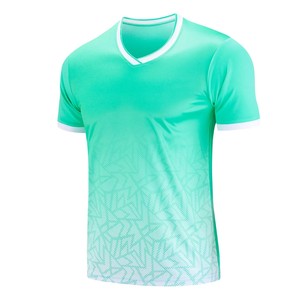 Maillot de football 2026 le plus vendu – Maillot de football rétro classique avec badge d'équipe vintage - Product Image 1