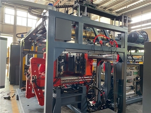 Macchina per Soffiaggio Plastica in Vendita per la Produzione di Grandi Barriere Stradali e Contenitori Industriali con Resa Stabile - Product Image 2