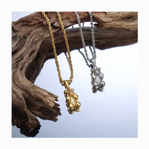 No deslustre logotipo personalizado 18K chapado en oro de acero inoxidable irrespetuoso oso colgante encanto Collar para Mujeres Hombres joyería - Product Image 1
