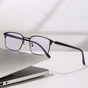 Gafas de lectura con montura media para hombre, a la moda, al por mayor, con filtro de luz azul - Product Image 4