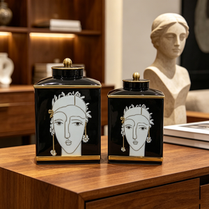 Ensemble de pots en céramique noirs et dorés avec art stylisé représentant un <span class=keywords><strong>visage</strong></span> de déesse grecque - Product Image 5