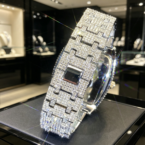 Montre rectangulaire de luxe à prix de gros, bracelet en acier inoxydable, affichage de la date, montre mécanique en moissanite, testée au diamant. - Product Image 3