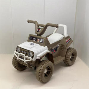 Mini <span class=keywords><strong>quad</strong></span> électrique à 4 roues tendance et cool, jouet pour enfants à pédales et à roulettes pour les enfants de 2 à 7 <span class=keywords><strong>ans</strong></span>, fabriqué en plastique durable - Product Image 3