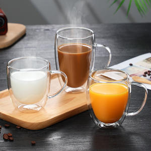 Tazza da <span class=keywords><strong>caffè</strong></span> resistente al calore in <span class=keywords><strong>vetro</strong></span> borosilicato all'ingrosso della fabbrica <span class=keywords><strong>vetro</strong></span> a doppia parete isolato personalizzato <span class=keywords><strong>con</strong></span> manico - Product Image 2