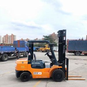 Chariot élévateur diesel d'occasion FD30 3T avec mât à deux étages, pneus pneumatiques/solides - Très bon état de fonctionnement, prix bas - Product Image 2