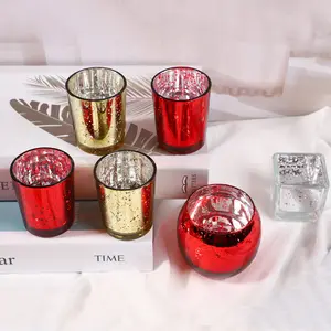 热卖各种尺寸和形状的空豪华玻璃蜡烛罐金色和红色彩色玻璃蜡烛杯供应商