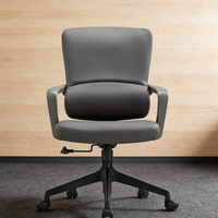Chaise de bureau de direction haut de gamme, élégante, luxueuse, sophistiquée, au design ergonomique et offrant un excellent soutien.