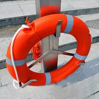 2.5KG Solas bouée de sauvetage marine bouée de sauvetage bouée de sauvetage 720mm ± 20mm pour la sécurité de la natation eau d'urgence taches touristiques sauvetage de plage