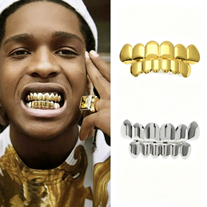 Grillz dentaires personnalisés Hip Hop, crocs <span class=keywords><strong>de</strong></span> <span class=keywords><strong>vampire</strong></span>, Grillz inférieurs Hip Hop Iced Out pas chers pour dents en or - Product Image 1