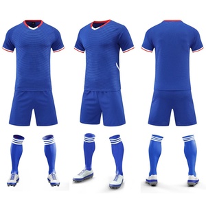 Camiseta de Fútbol Lisa Personalizable en Blanco, Colores y Logotipo Personalizados, Algodón/Bambú/Spandex, Impresión Personalizada, Talla Personalizada, Uniformes Deportivos para Equipos de Práctica - Product Image 4