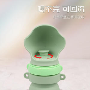 Nuovi arrivi moderno per uso alimentare per animali domestici <span class=keywords><strong>bottiglia</strong></span> d'acqua portatile per Pet alimentatore in Silicone multifunzionale <span class=keywords><strong>bottiglia</strong></span> per bere cani - Product Image 3