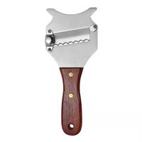 Trancheuse à truffes en acier inoxydable de haute qualité Trancheuse à chocolat Fromage Râpe professionnelle Gadgets de cuisine utiles avec manche en bois