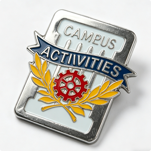 Badge croix personnalisé en émail dur, emblème métallique plaqué argent pour souvenir d'événement universitaire, de club ou scolaire - Product Image 3