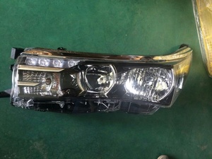 ไฟหน้า LED สำหรับรถยนต์ รุ่น 81110-02E50 81150-02E50 สำหรับ Corolla Mideast <span class=keywords><strong>Altis</strong></span> <span class=keywords><strong>ปี</strong></span> 2014 <span class=keywords><strong>2015</strong></span> 2016 - Product Image 4