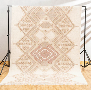 Tapis de sol en laine fait main pour les maisons de luxe, les hôtels et les espaces commerciaux élégants. - Product Image 1