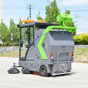 Balayeuse de voirie professionnelle nouvelle génération, autopropulsée, 48V, à batterie, largeur de balayage 2000 mm, haute efficacité, utilisation municipale - Product Image 3